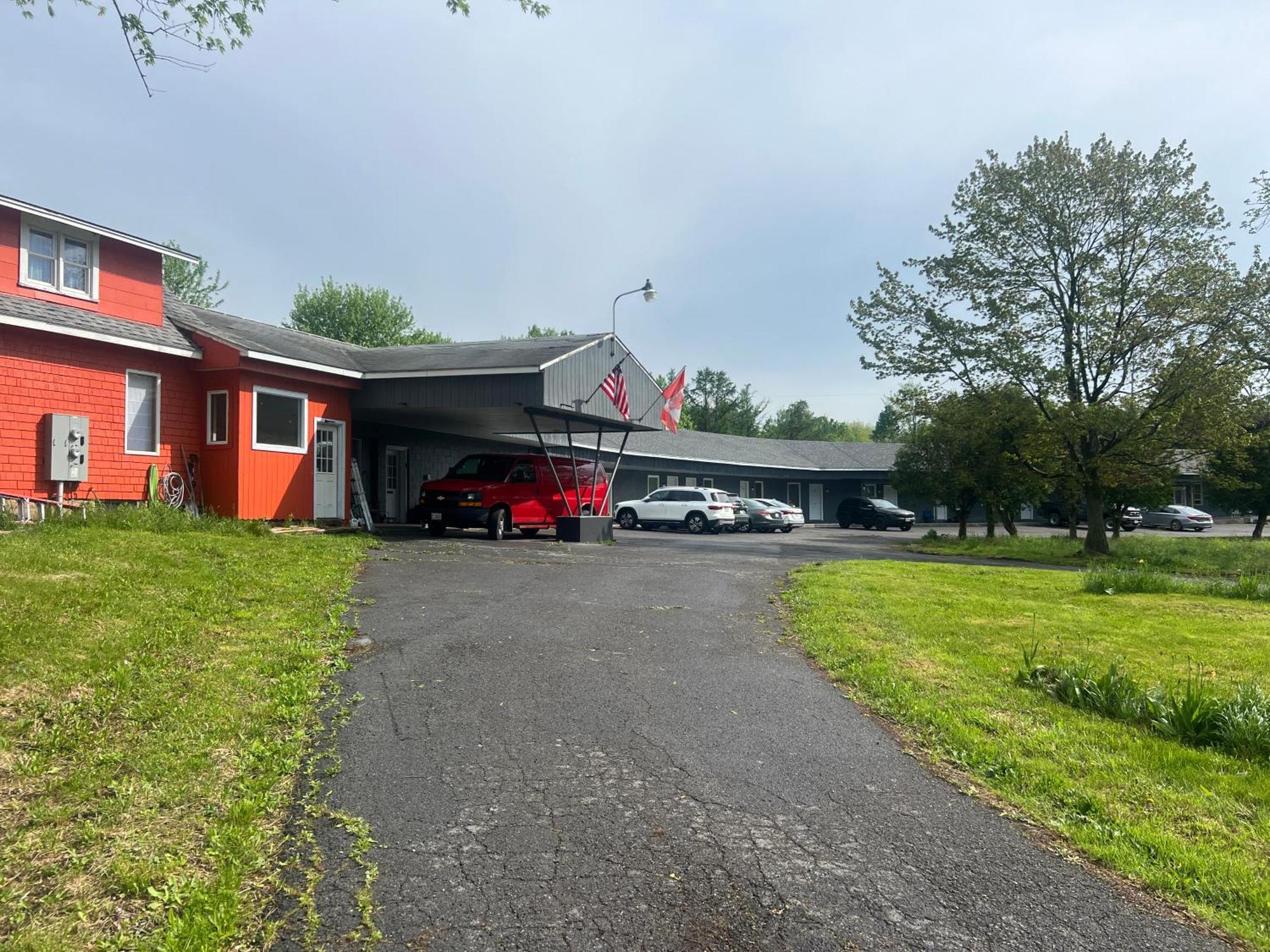 Nest Inn Watertown Exteriér fotografie